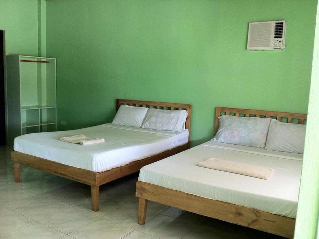 Beach Placid Resort And Restaurant Santa Fe  Room photo